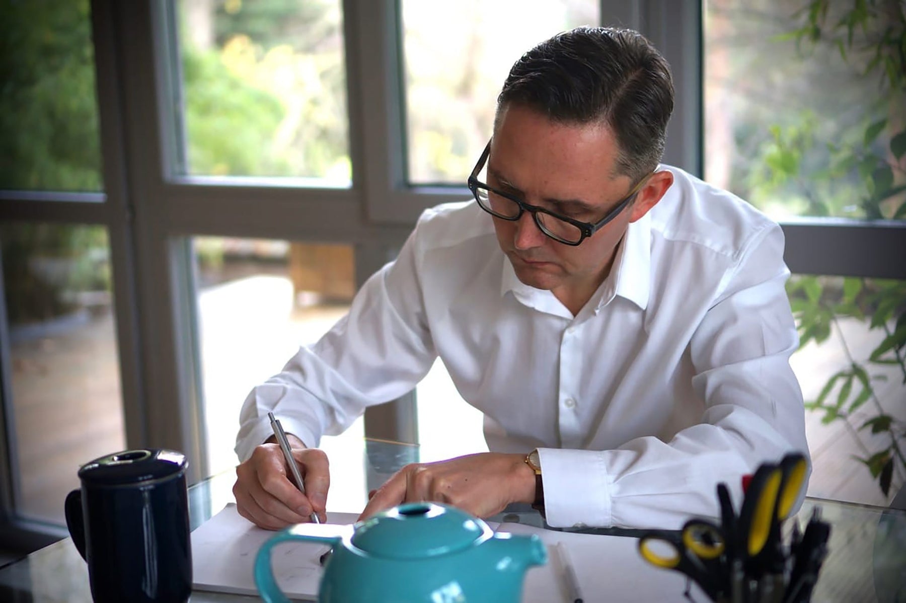 Meet Our Designer: London’s award-winning ceramicist, Simon Stevens